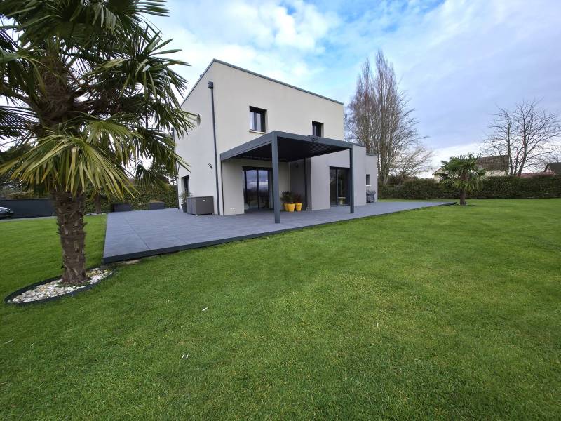 Maison contemporaine proche Thiberville